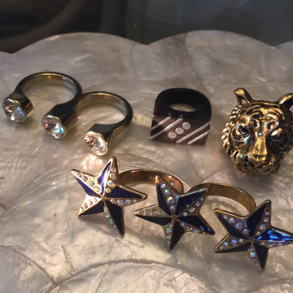 4 FUN RINGS - Picture 4 of 10